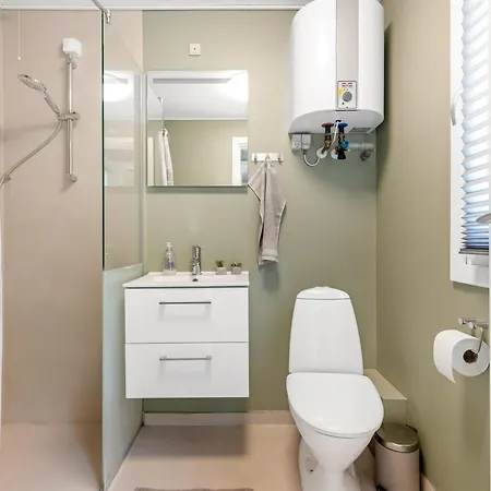 Ellie - 500m From The Sea By Interhome